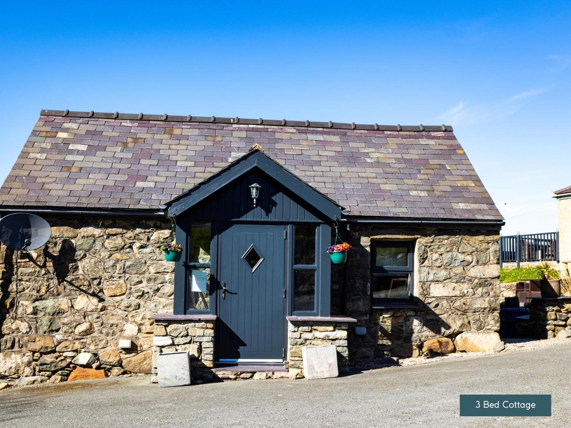 Pen 'isar Lon Farm Pwllheli